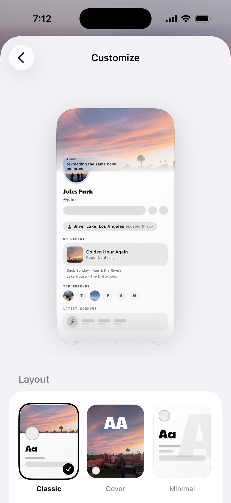 The Customize screen with a live preview and the Classic, Cover and Minimal layouts.
