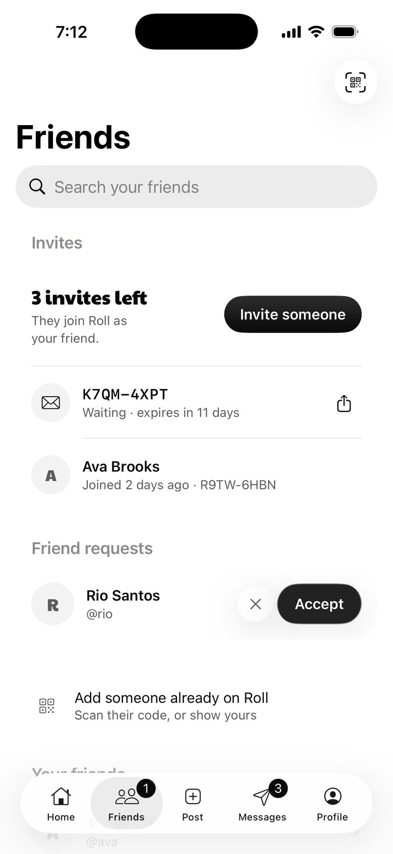 The Friends tab: three invites left, a pending invite code, a friend who joined, and a friend request.